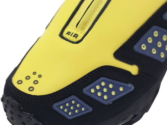 WMNS AIR MAX SNDR HF1199-700 - 5