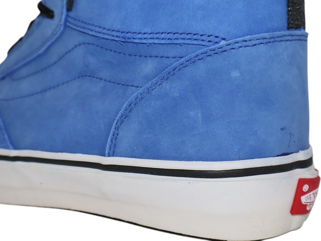 MC/SUPREME VN-0N4V61R - 5