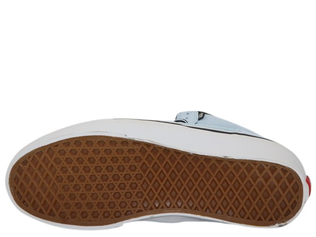 MC/SUPREME VN-0N4V4X9 - 4