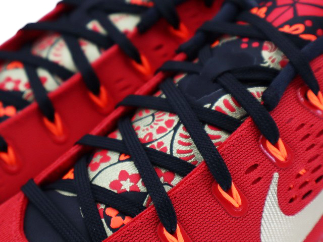 KOBE 9 EM LOW PROTRO IH1400-600 - 5