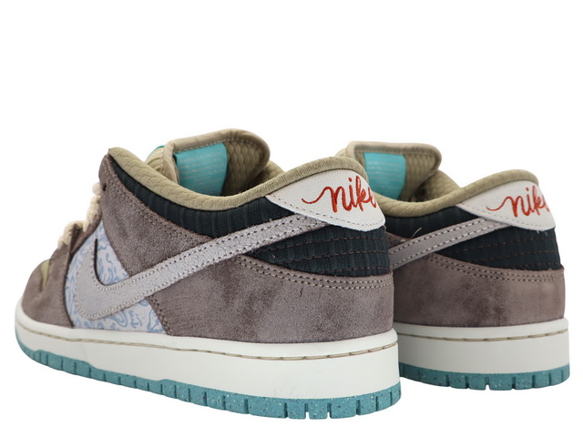 SB DUNK LOW PRO PREMIUM FZ3129-200 - 3