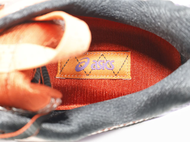 UB1-S GEL KAYANO 14 1201A189-600 - 5