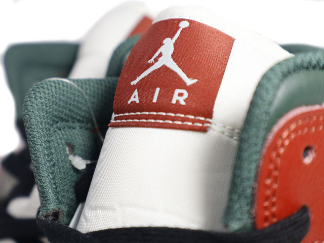 AIR JORDAN 1 MID DQ8426-105 - 4