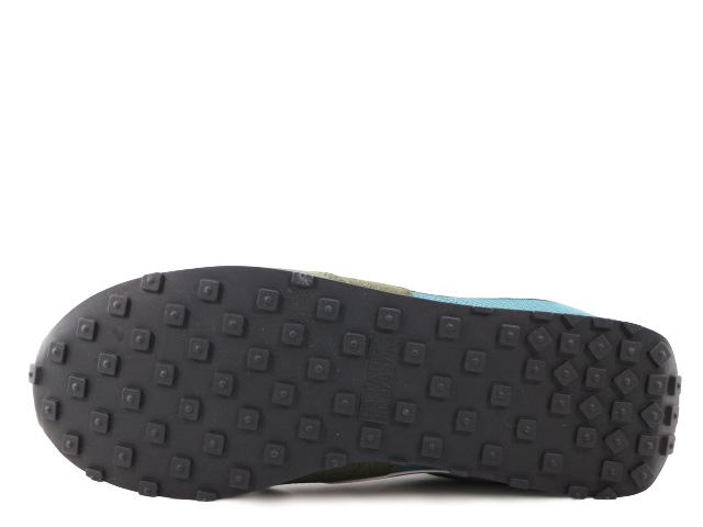 PRE MONTREAL 17 898031-301 - 4