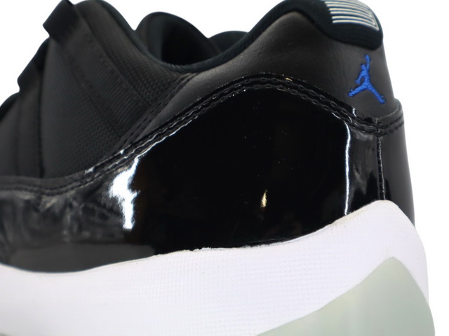AIR JORDAN 11 RETRO LOW FV5104-004-y - 5