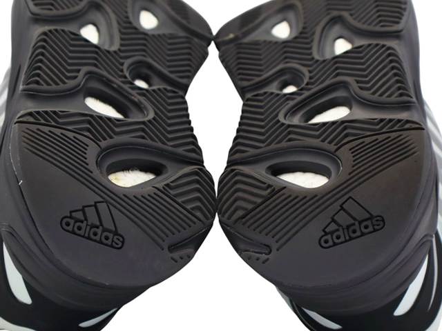 YEEZY BOOST 700 MNVN h-30205-26 - 6