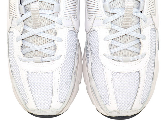 WMNS ZOOM VOMERO 5 h-30205-15 - 3