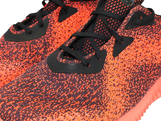 ALPHABOUNCE EM WC B27814 - 5