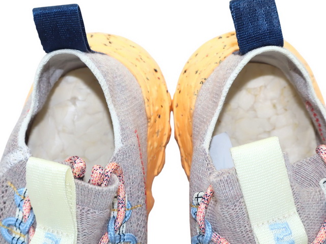 SPACE HIPPIE 01 h-30207-22 - 4