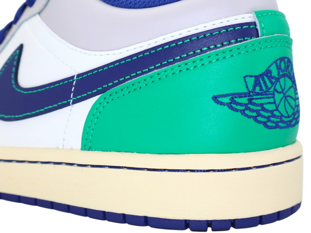 AIR JORDAN 1 LOW 553558-147 - 6
