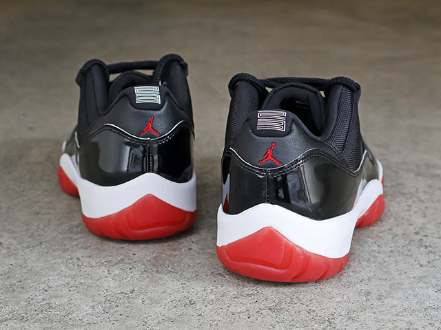 AIR JORDAN 11 RETRO LOW “BRED PE”01