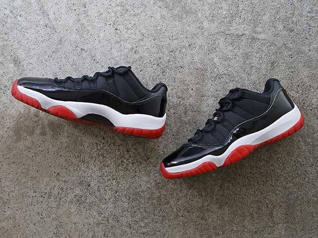AIR JORDAN 11 RETRO LOW “BRED PE”01