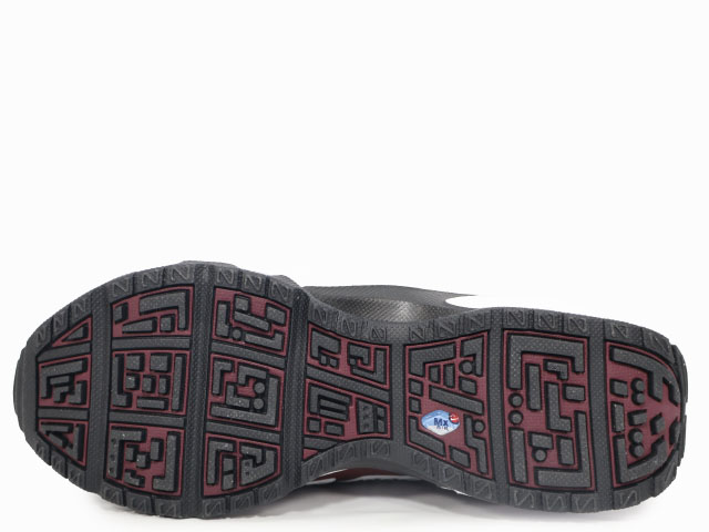 WMNS AIR MAX SNDR FZ2068-002 - 5