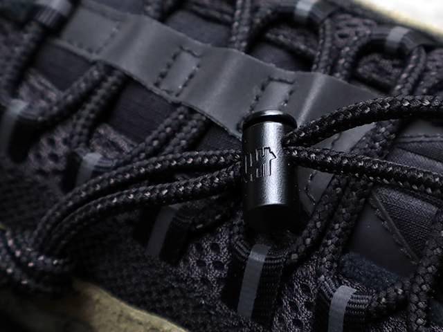 AIR MAX 95 SP GEO “UNDEFEATED WORLD WIDE”01