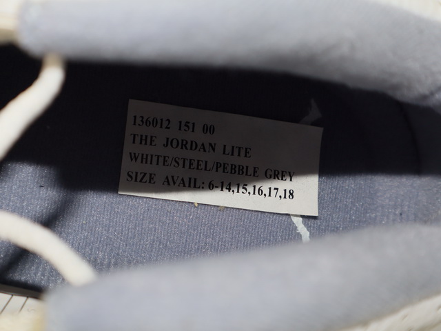 THE JORDAN LITE 136012-151 - 6