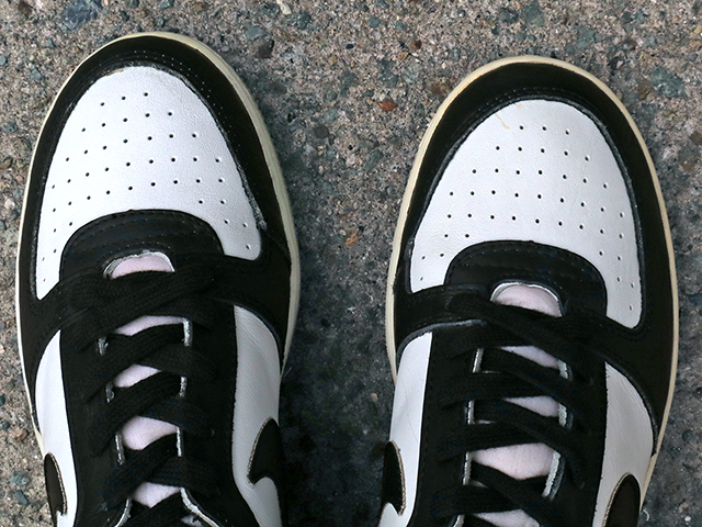 NIKE TEAM CONVENTION WHITE/BLACK 198601