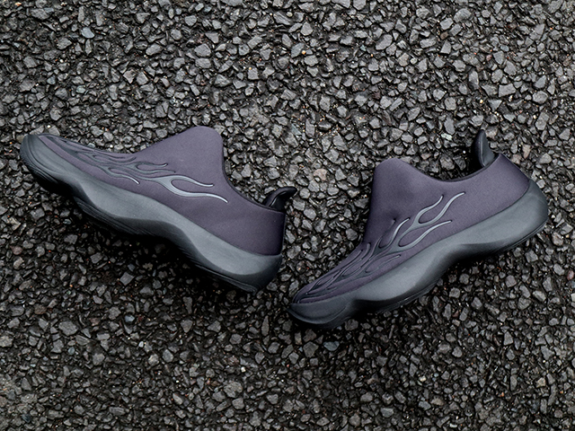 ASICS ONE “ONEOKROCK” BLACK01