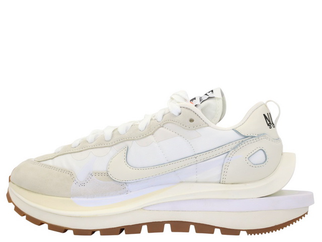 VAPORWAFFLE/SACAI