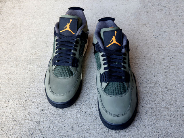 AIR JORDAN 4 RETRO OG SP “UNDEFEATED 2025”01