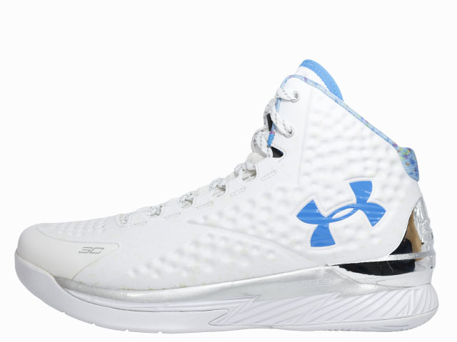 CURRY 1 SPLASH PARTY