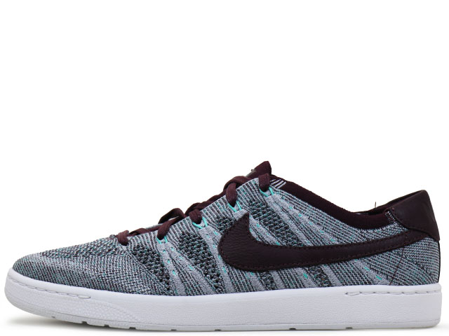 TENNIS CLASSIC ULTRA FLYKNIT