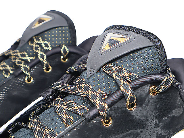 LEBRON 22 EP HV8453-100 - 4