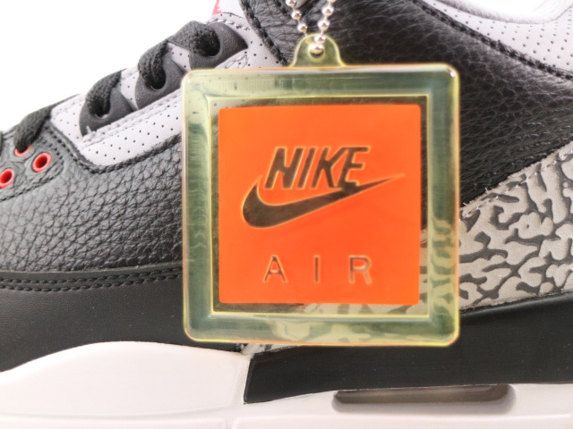 AIR JORDAN 3 RETRO OG 854262-001-f-7039-02 - 4