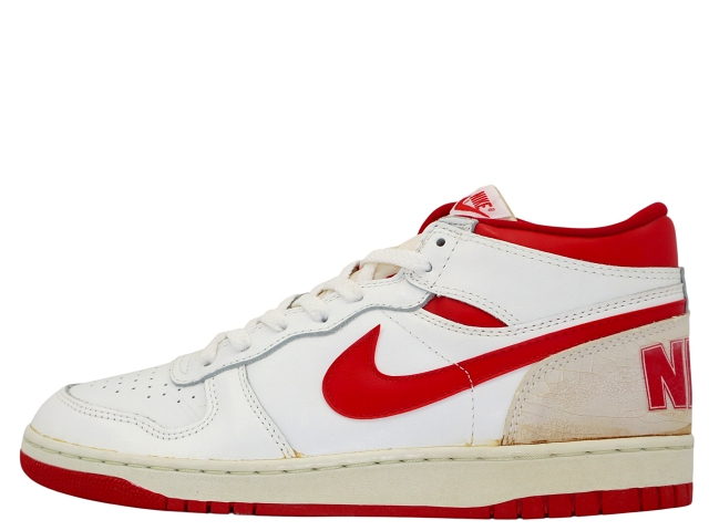 BIG NIKE 3/4