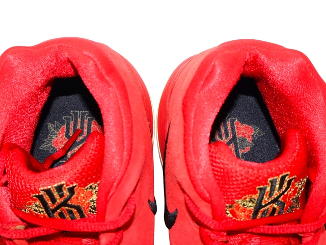 KYRIE 4 EP h-30381-5 - 4