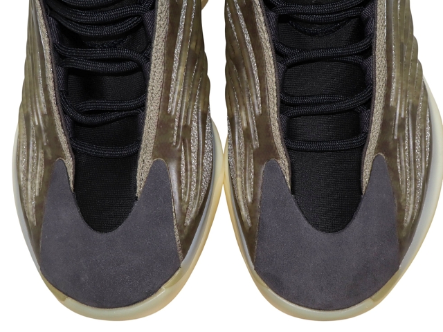 YEEZY QNTM h-30389-10 - 3