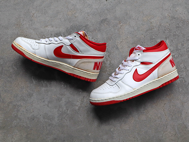 BIG NIKE 3/4 WHITE/RED 198601