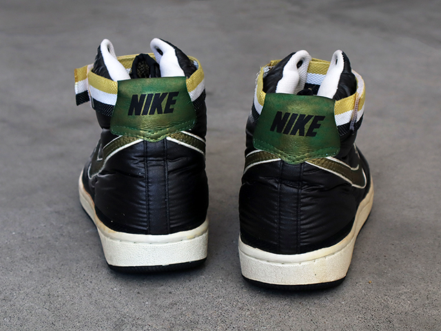 VANDAL SUPREME 1985  BLACK/METALLIC GOLD01