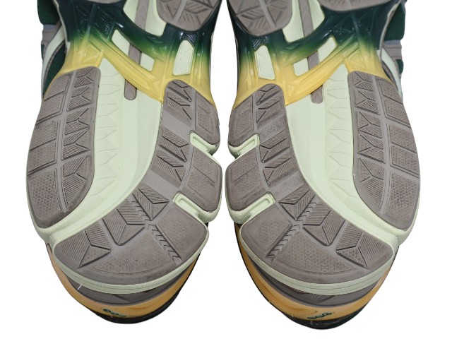 UB10-S GEL-KAYANO 20 k-78521-35 - 6