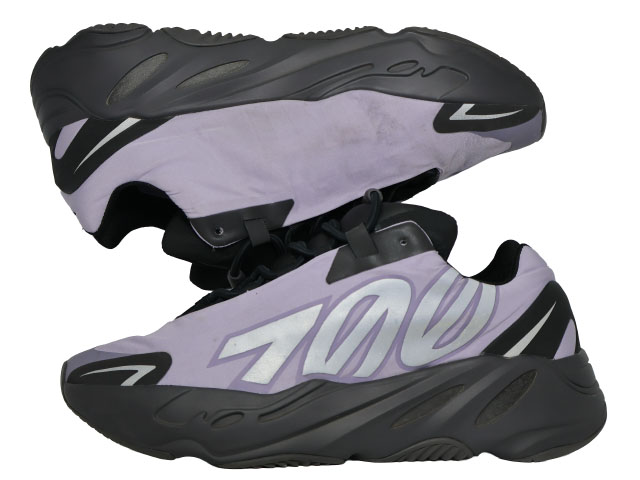 YEEZY 700 MNVN k-78527-3 - 1