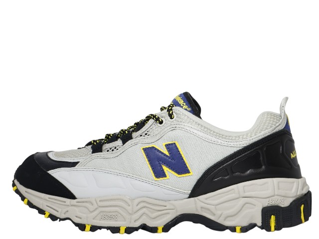 M801 AT