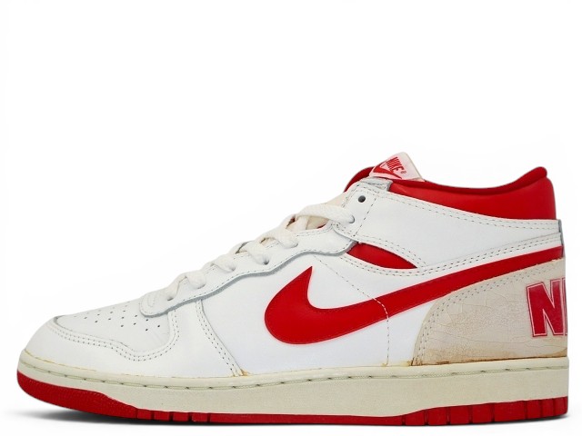 BIG NIKE 3/4