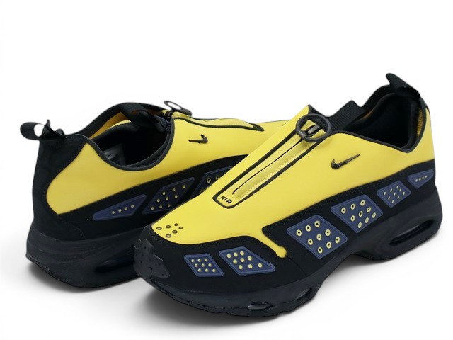 WMNS AIR MAX SNDR HF1199-700 - 2