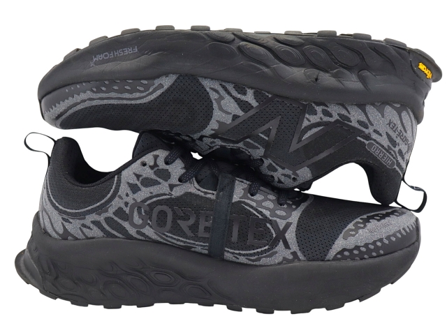 FRESH FOAM HIERRO V8 GTX h-30400-4 - 2