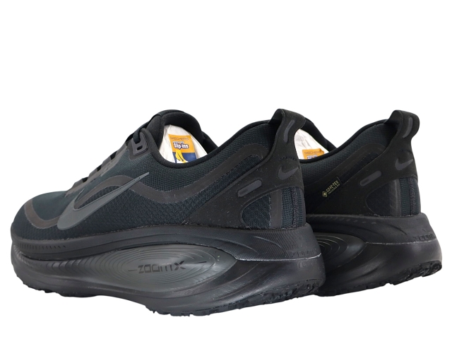 VOMERO 18 GORE-TEX HQ7001-001 - 3