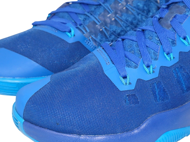 HYPERDUNK 2016 844359-440 - 5