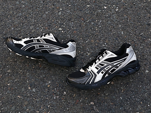 GEL-KAYANO 14 BLACK/CREAM01