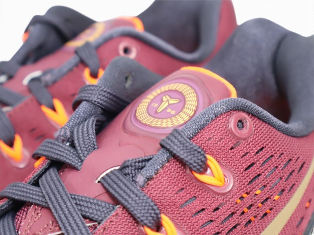 KOBE 9 646701-678 - 4