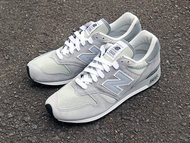 U1300 GRAY01