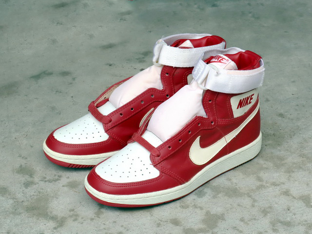 DYNASTY HIGH 1985 RED/WHITE01