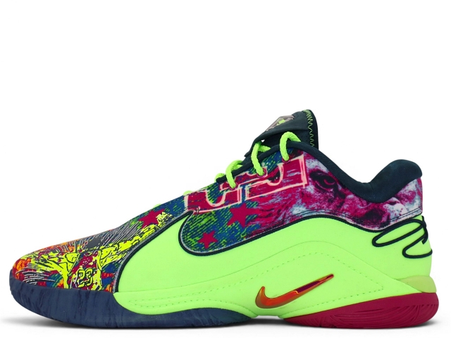 LEBRON 22 EP