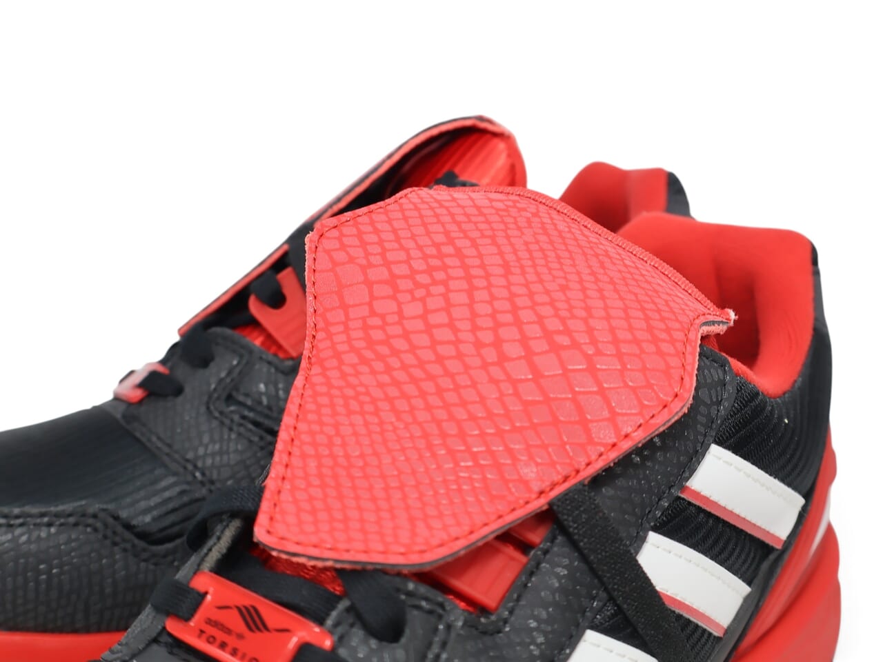 ZX 8000 ATMOS G-SNK 12 PREDATOR KJ8784 - 4