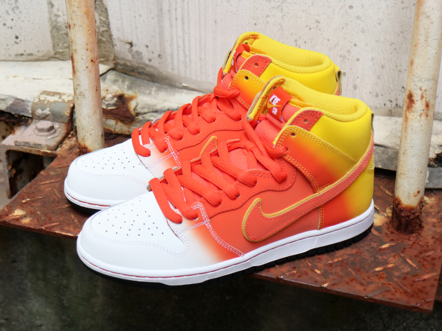 SB DUNK HIGH PRO “HALLOWEEN SWEET TOOTH”01