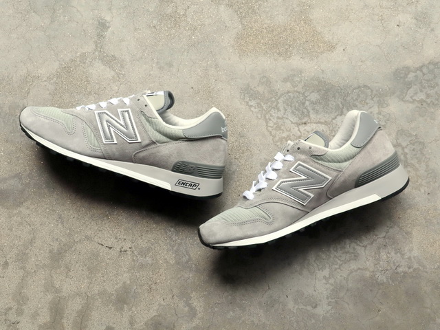 U1300GY GRAY01