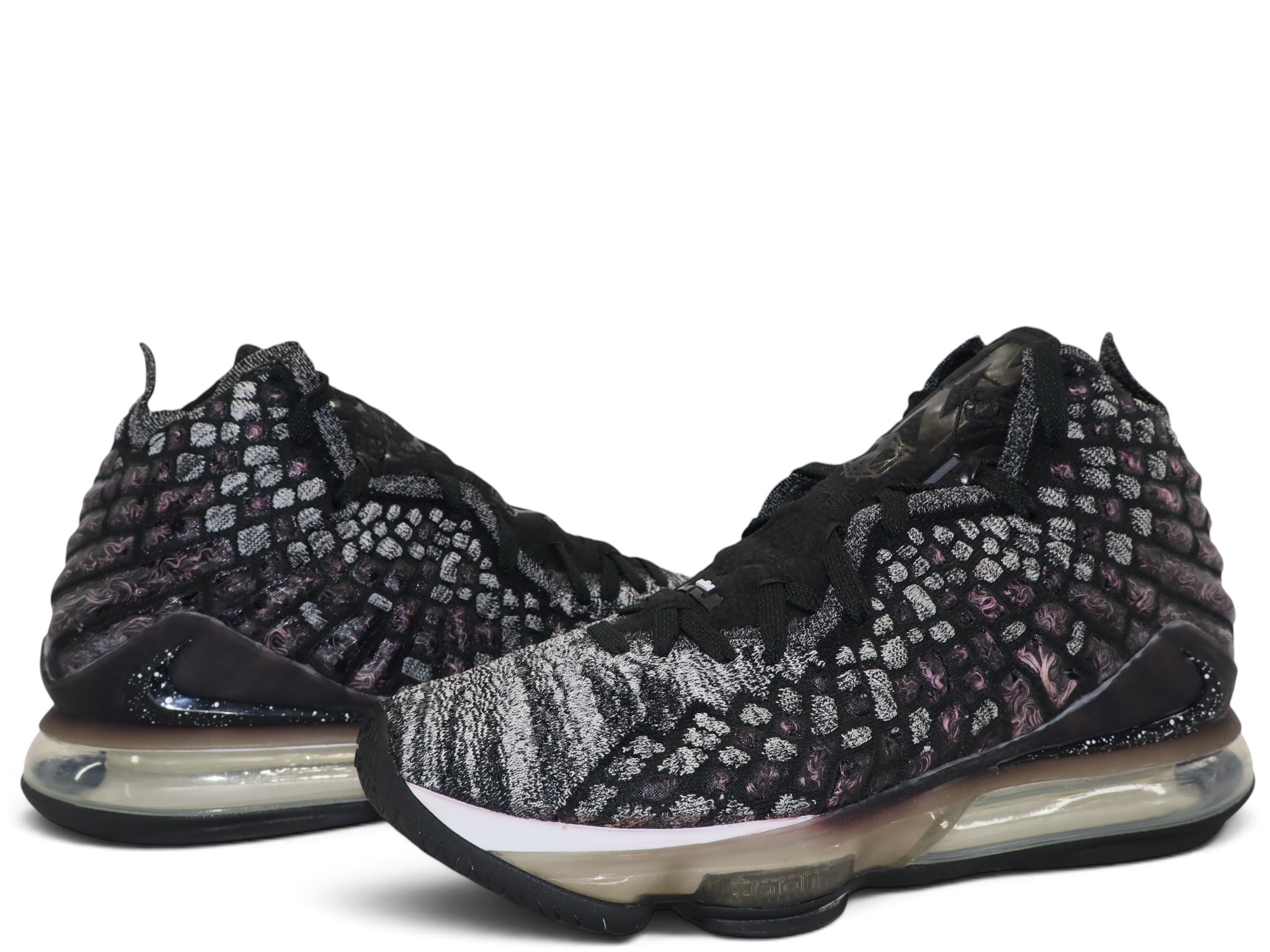 LEBRON 17 BQ3177-002-y - 1